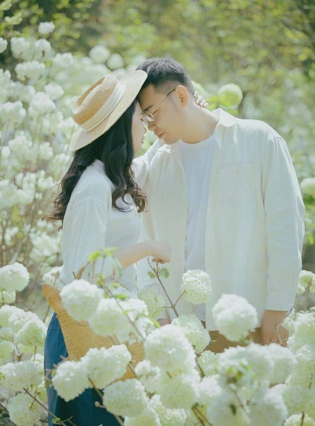 替这样是褒义词还是贬义词？游戏画面