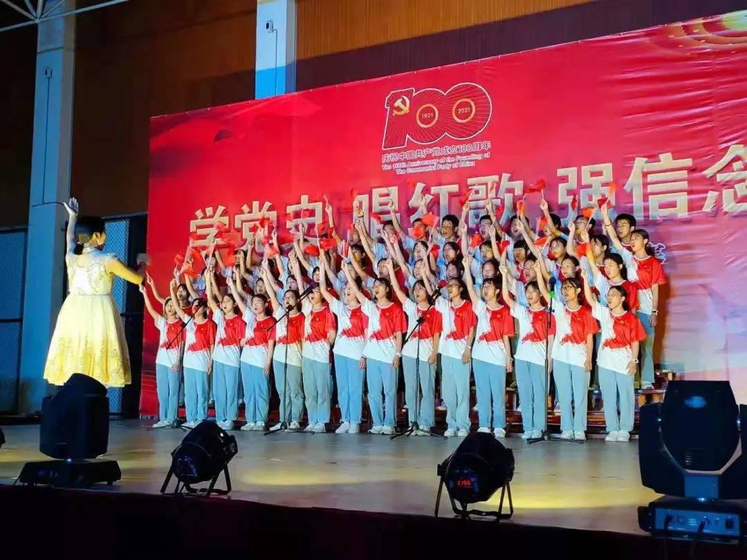 爆火的尔滨又上分了 秋林里道斯花式放大招